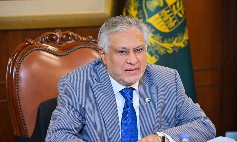 پاکستان پہلے مرحلے میں 7 لاکھ 50 ہزار ٹن گندم درآمد کرے گا۔