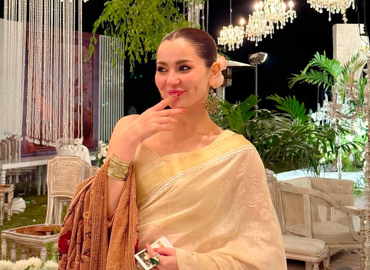 ہانیہ عامر کا سالگرہ کی پرانی تصاویر کے ساتھ لڑکیوں کو اپنی ’زندہ دلی‘ برقرار رکھنے کا مشورہ
